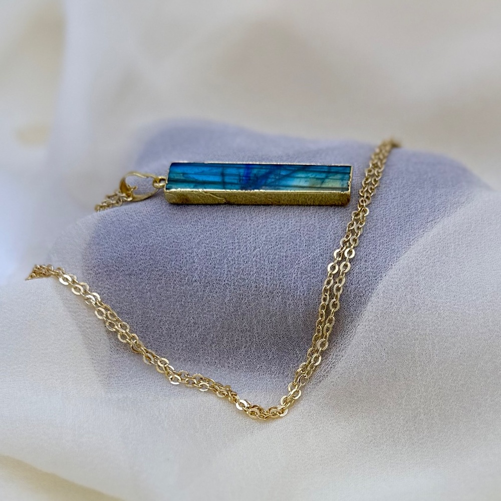 Natural Labradorite Pendant Rectangle Boho Layering Necklace Gold Tone Chain 20 - Picture 3 of 10
